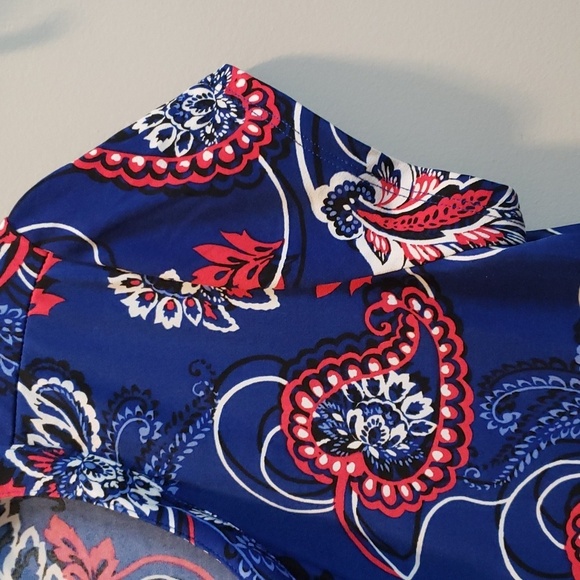 Dana Buchman short sleeve button-up top, medium - Picture 5 of 6